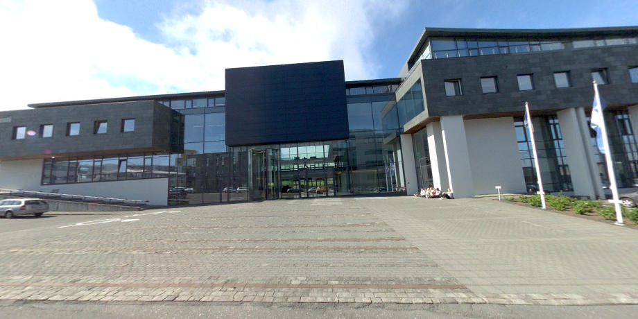 Vörður tryggingar hf - Já.is