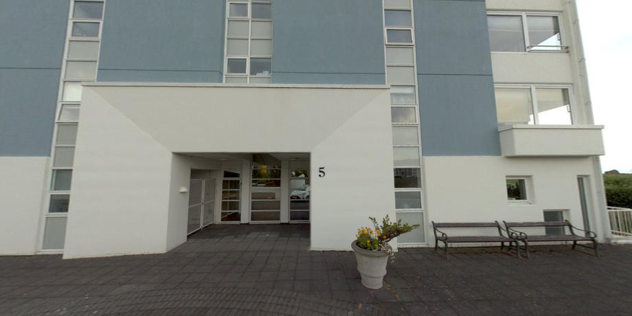Já 360 götumynd
